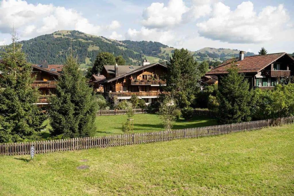 Cozy Place In Gstaad Center Exterior photo